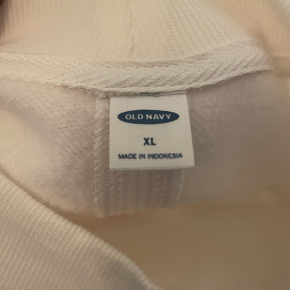 Cream old navy paint splatter pullover! - Picture 4 of 4